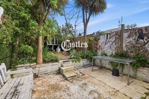 Photo 27- click for photo gallery